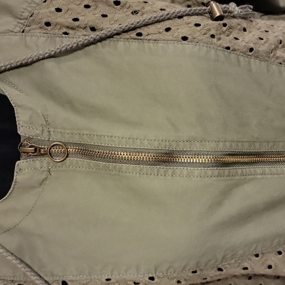 BETHANY Mota Army Green Eyelet Full Zip Hooded Cinched Waist Jacket size… - Picture 3 of 9